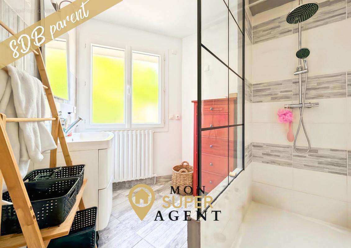 Maison 201 m² à Le Chatelet-En-Brie  - photo 13