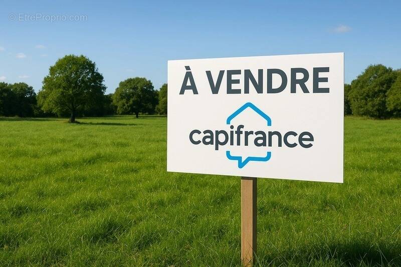 Terrain à PEYREHORADE