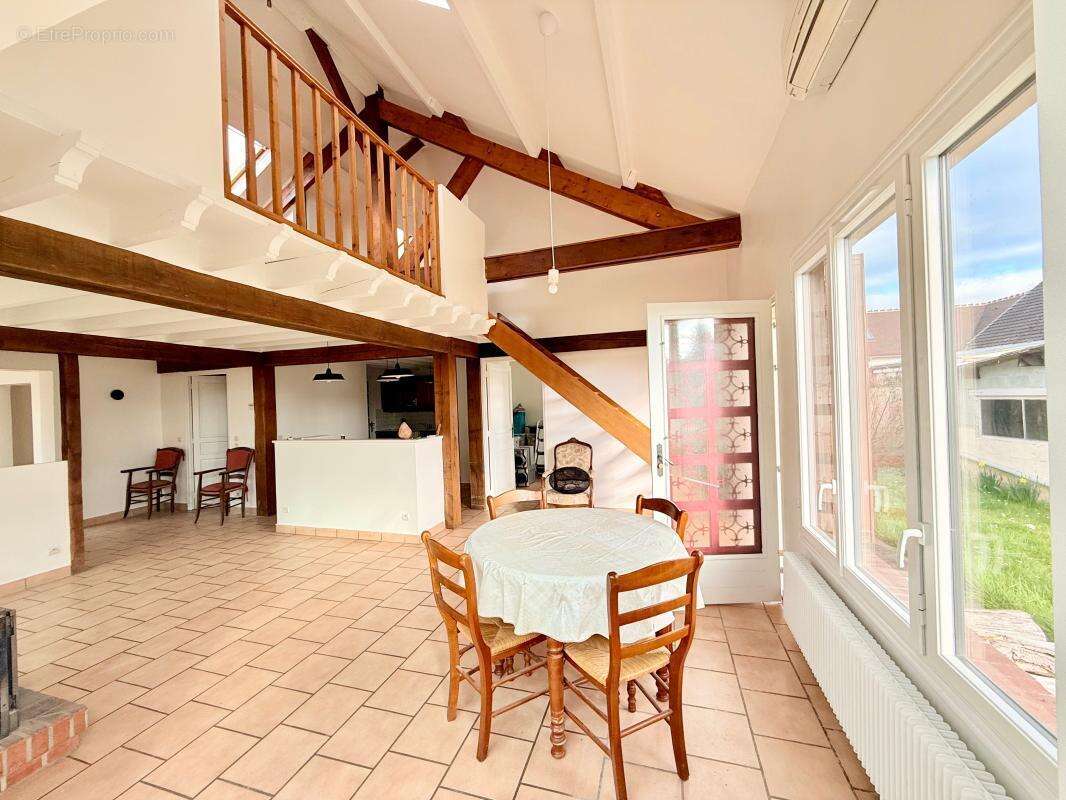 Maison à AUVERS-SUR-OISE