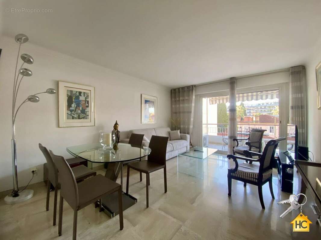 T2.Cannes Centre limite Banane - photo 14