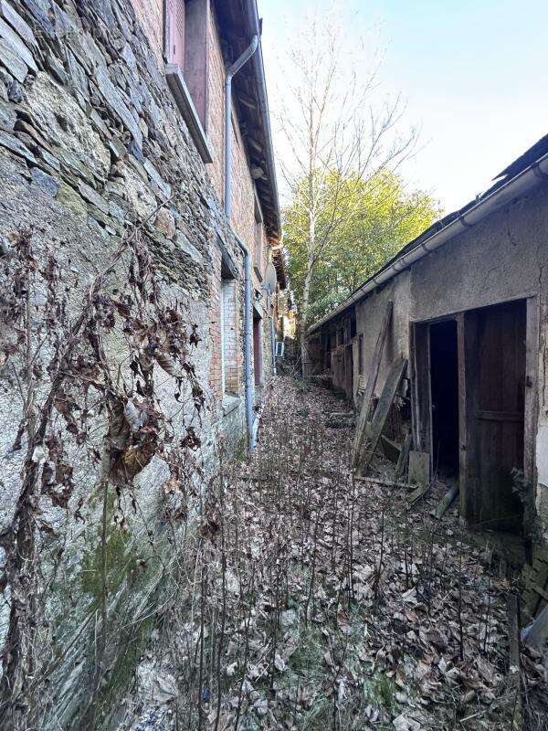 Maison à MAGNAC-BOURG