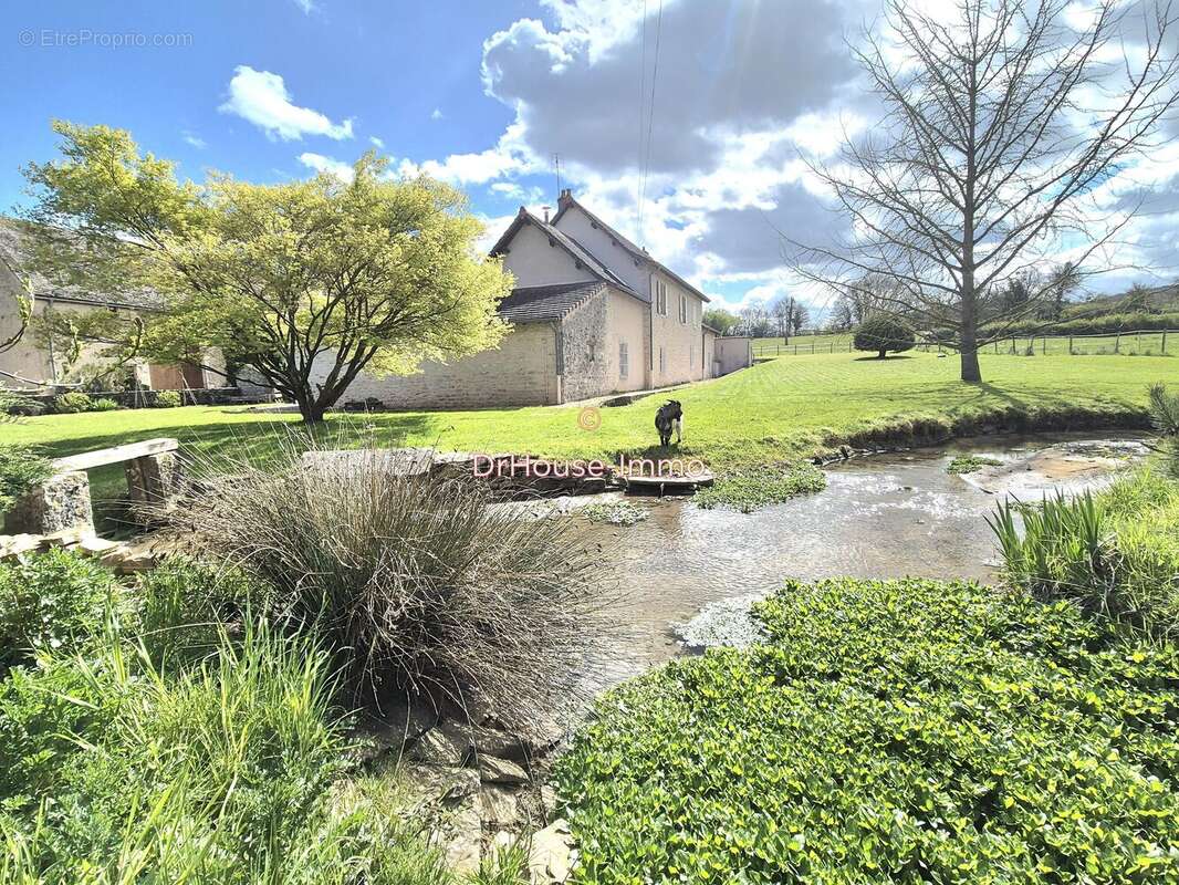 Maison à CHALON-SUR-SAONE