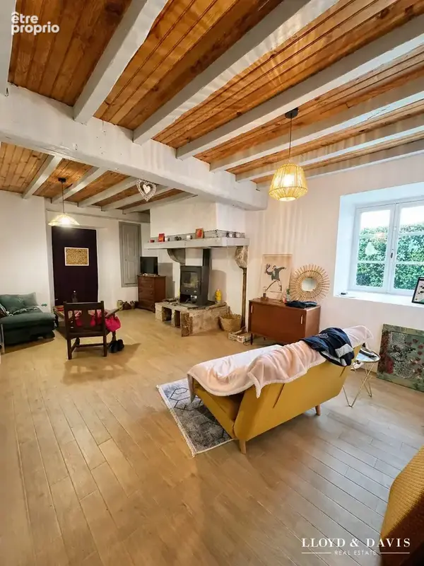 Maison 6 pièces 224 m² à vendre à Arraute-Charritte (64120) - photo 4