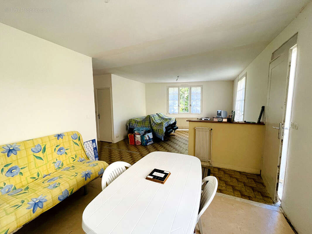 Maison à LE GRAND-PRESSIGNY