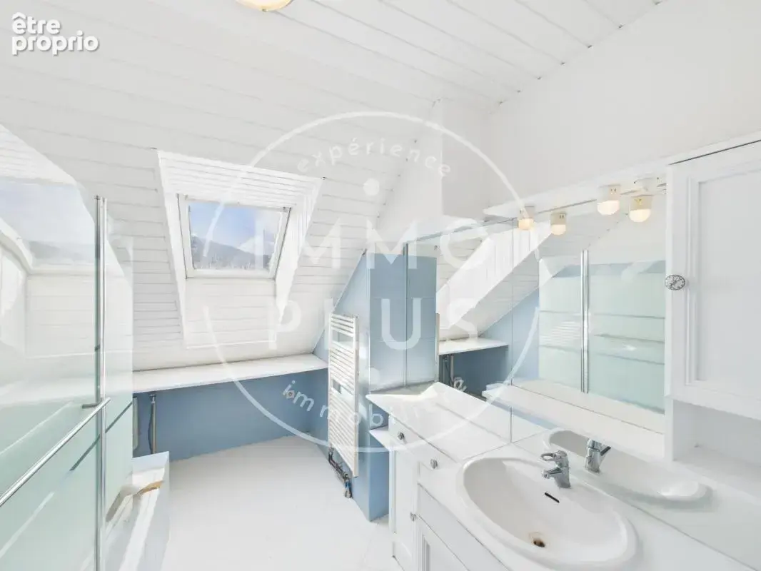 Vente - Appartement - duplex 4 pièces - 88 m² - 385 000 € - - photo 5