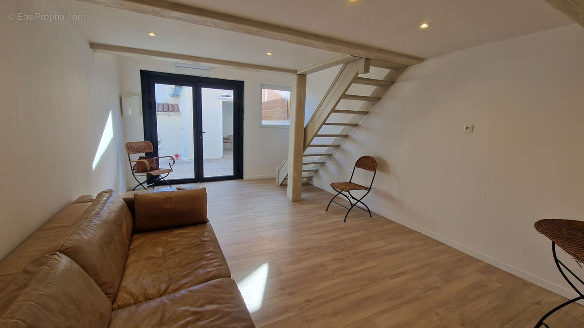 Appartement à SAINT-RAPHAEL