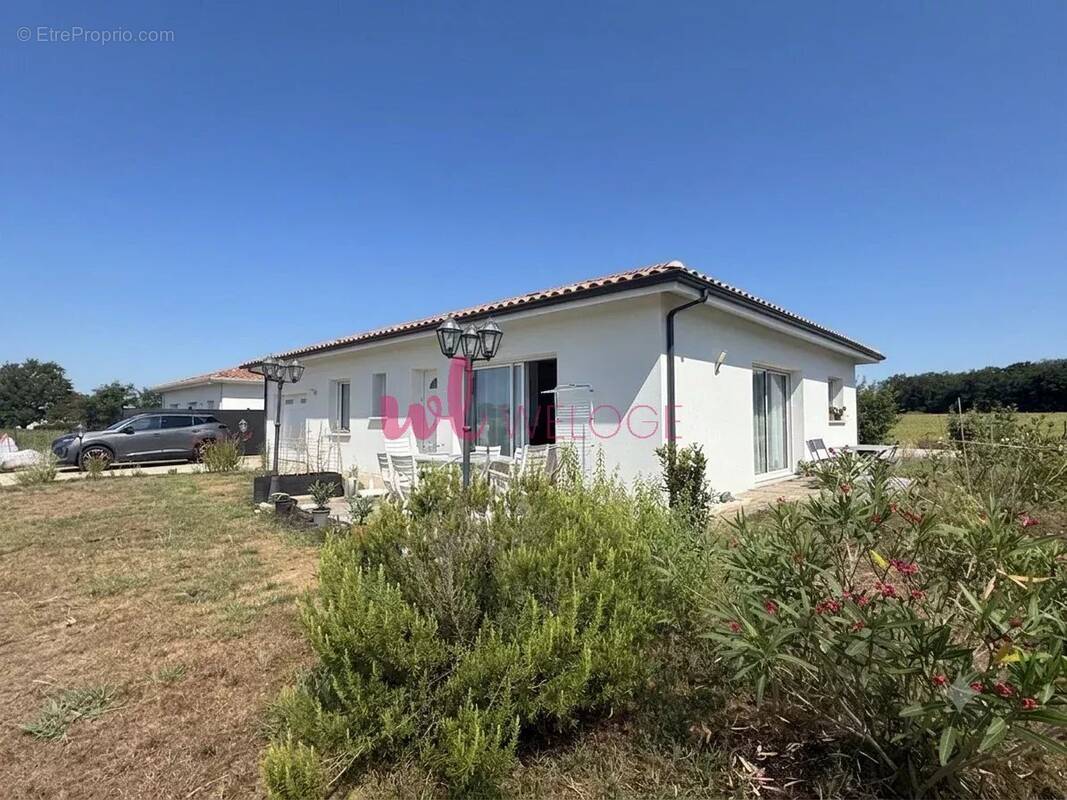 Maison à RIVIERE-SAAS-ET-GOURBY