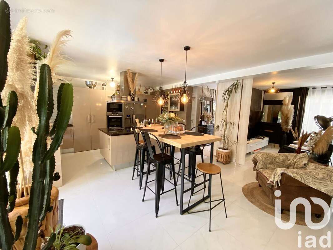 Photo 9 - Maison à SAINT-FARGEAU-PONTHIERRY