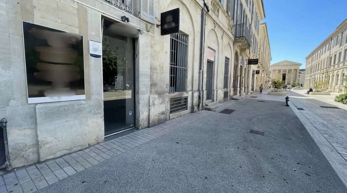 Commerce 90 m² à Nimes  - photo 2