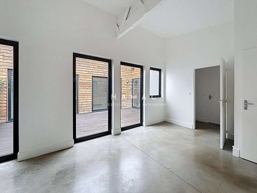 Appartement à LYON-9E