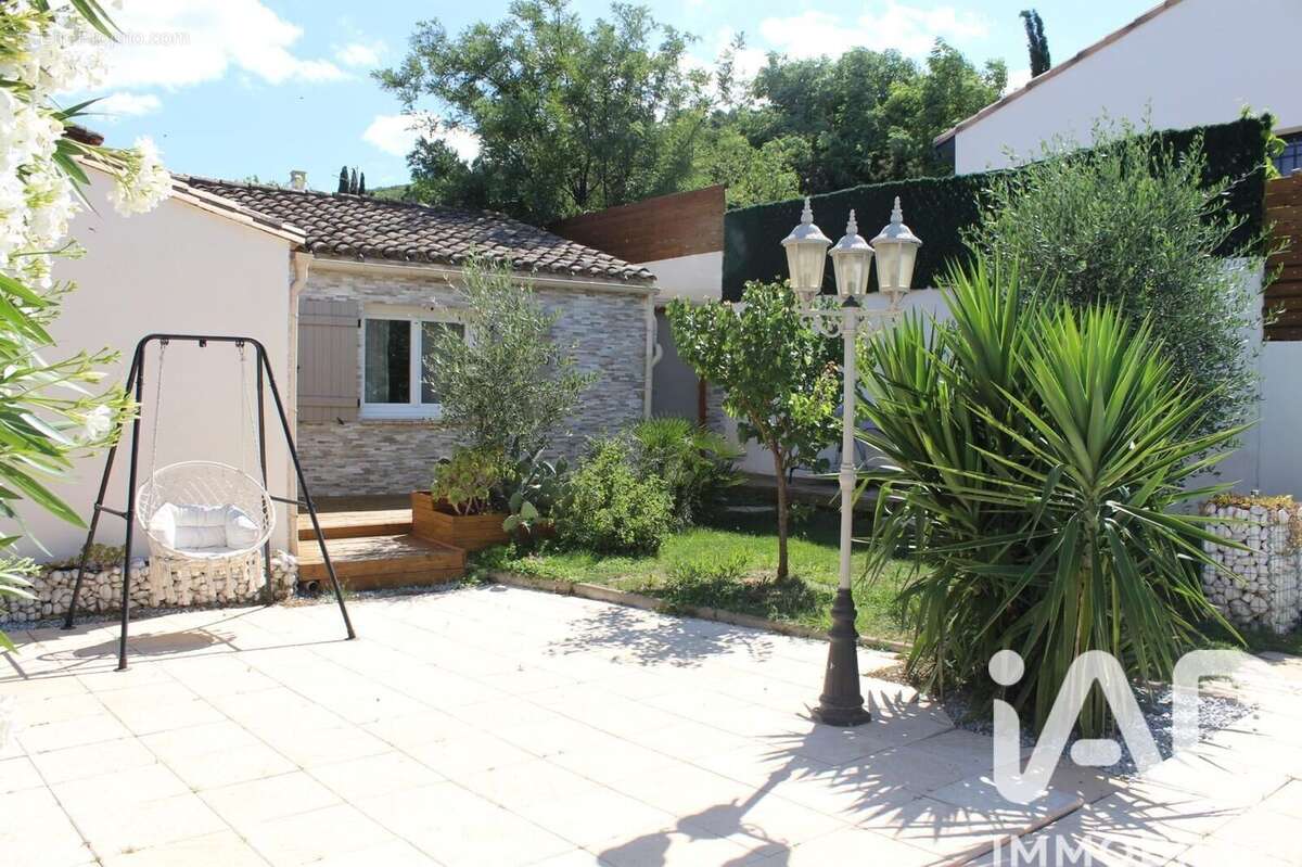 Photo 5 - Maison à CALVISSON
