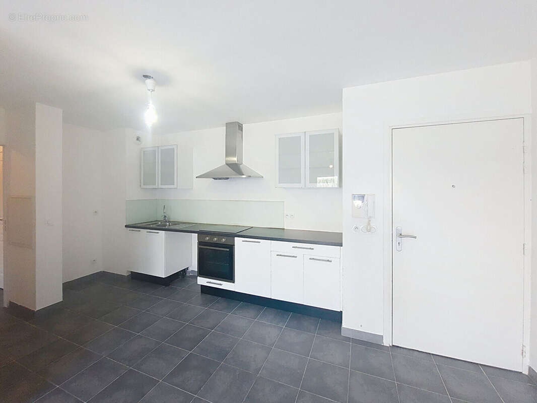 Appartement à MARSEILLE-12E