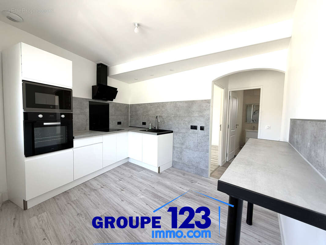 Immeuble de rapport rénové   2 appartements indépendants   DPE C   Appoigny - photo 9