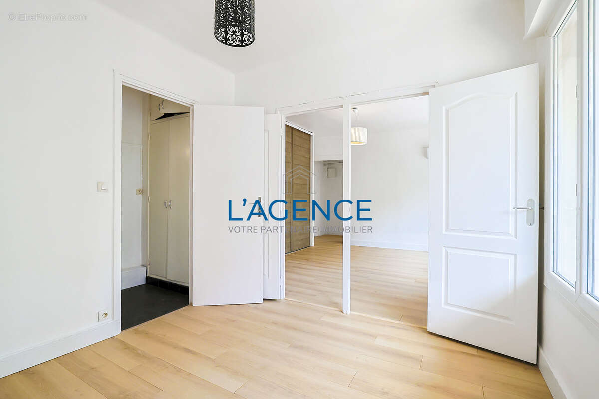 Appartement à HYERES