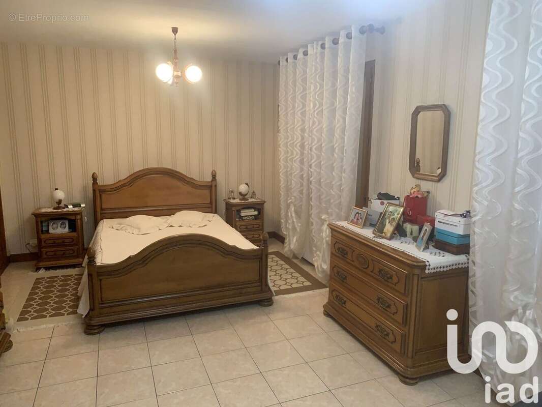 Photo 7 - Maison à MORANGIS