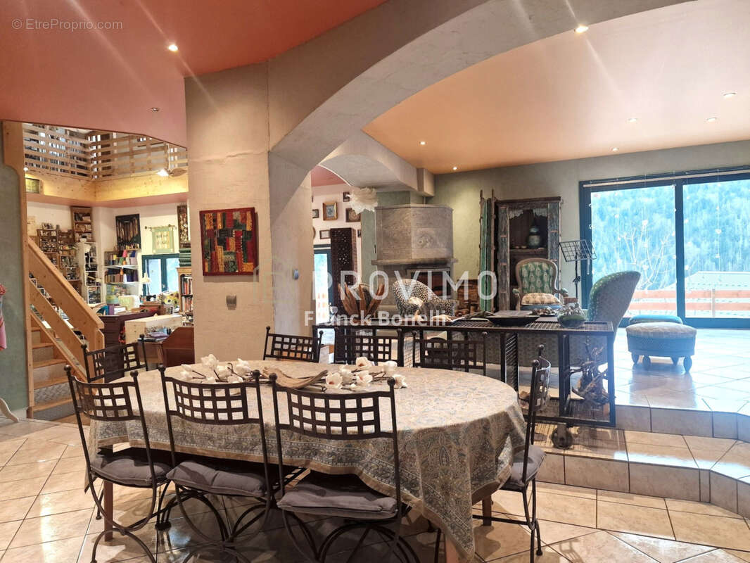 Maison à SAINT-SIGISMOND