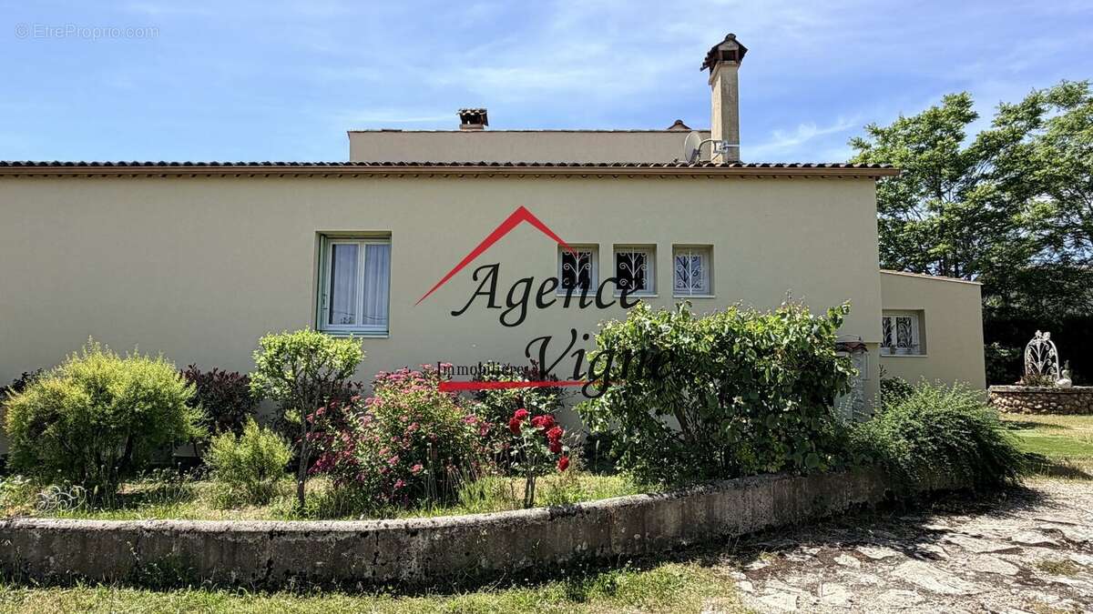 A proximité de tous commerces - photo 17