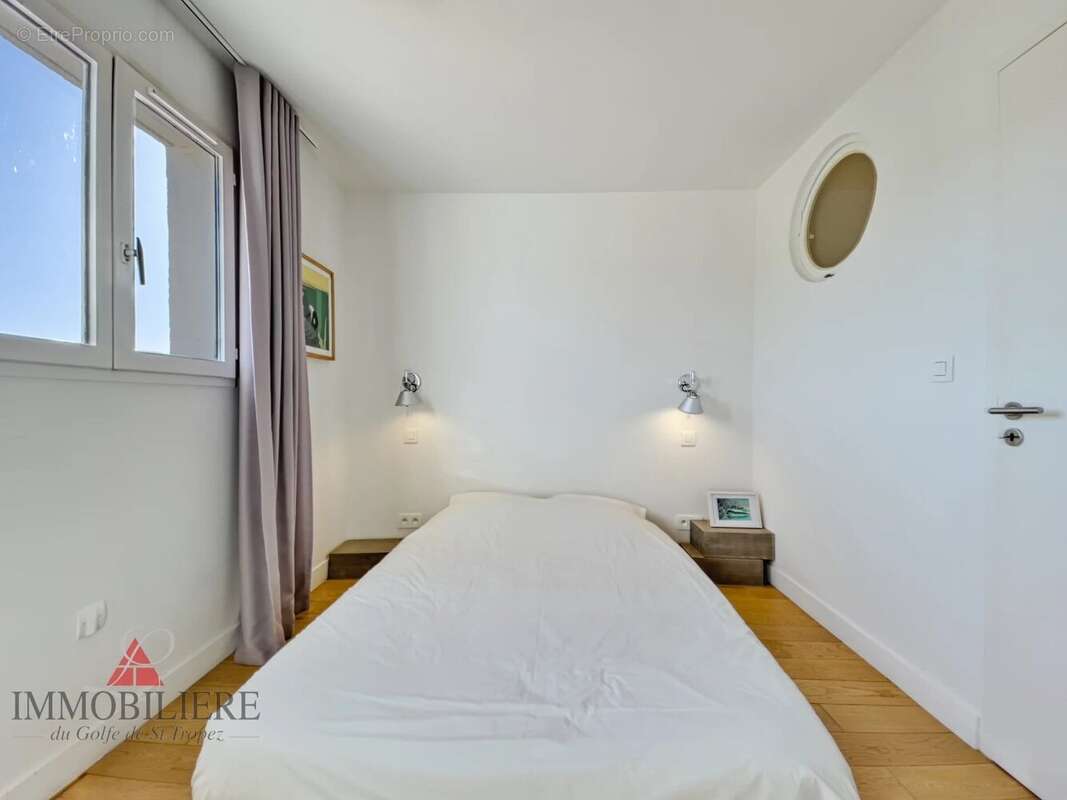 Appartement à COGOLIN