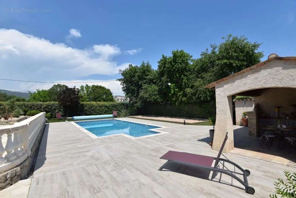 Maison à FAYENCE