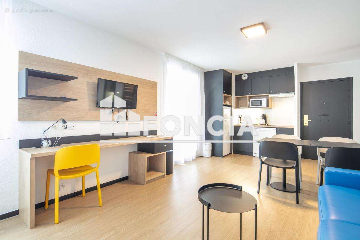 Vente - Appartement en résidence services - 3 pièces - 52,38 m² - photo 11