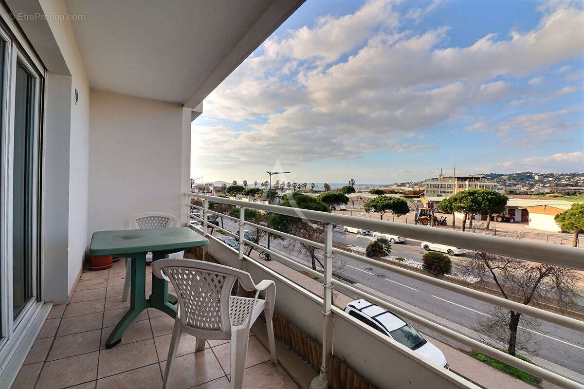 Appartement à MARSEILLE-8E