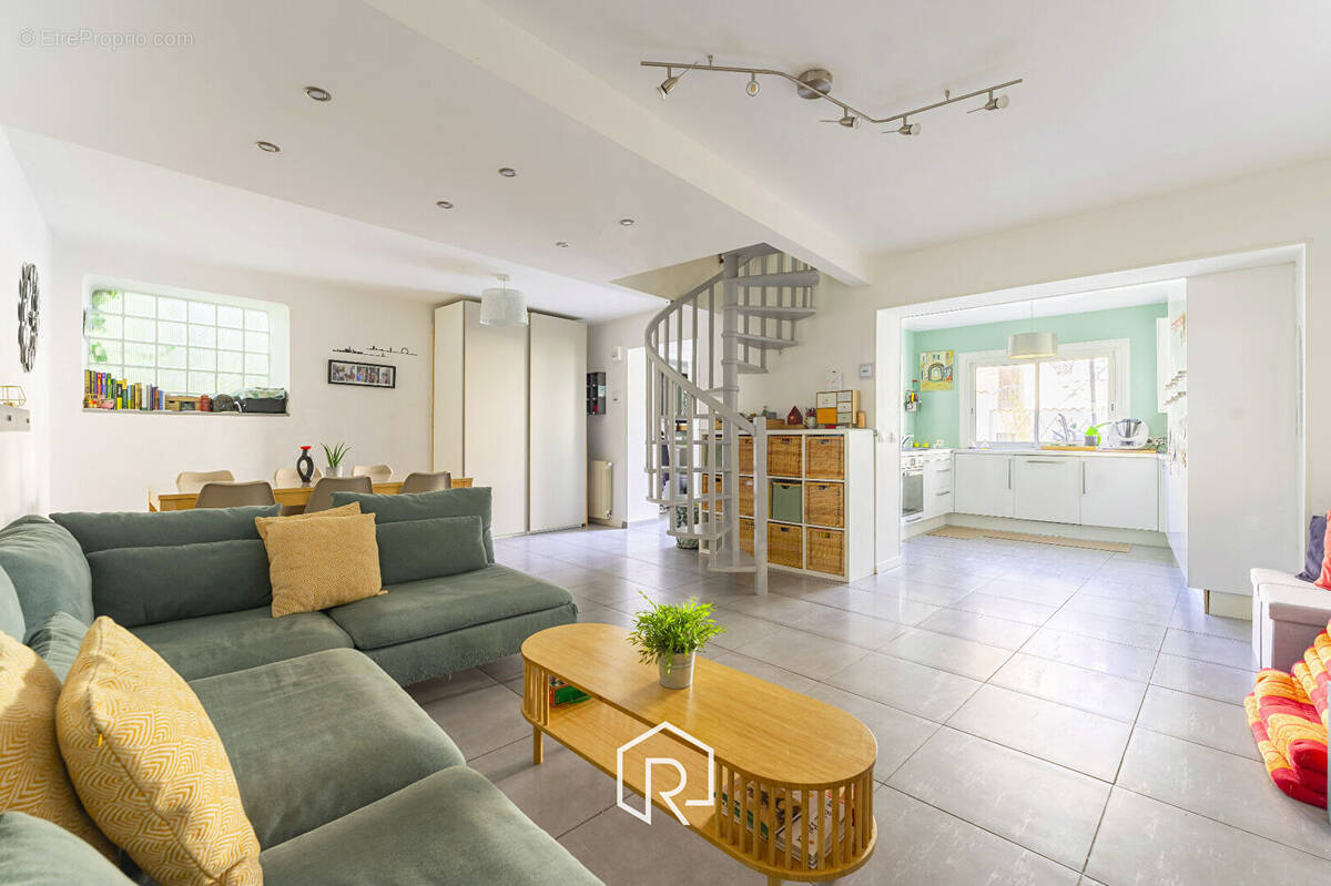 Maison à MARSEILLE-12E