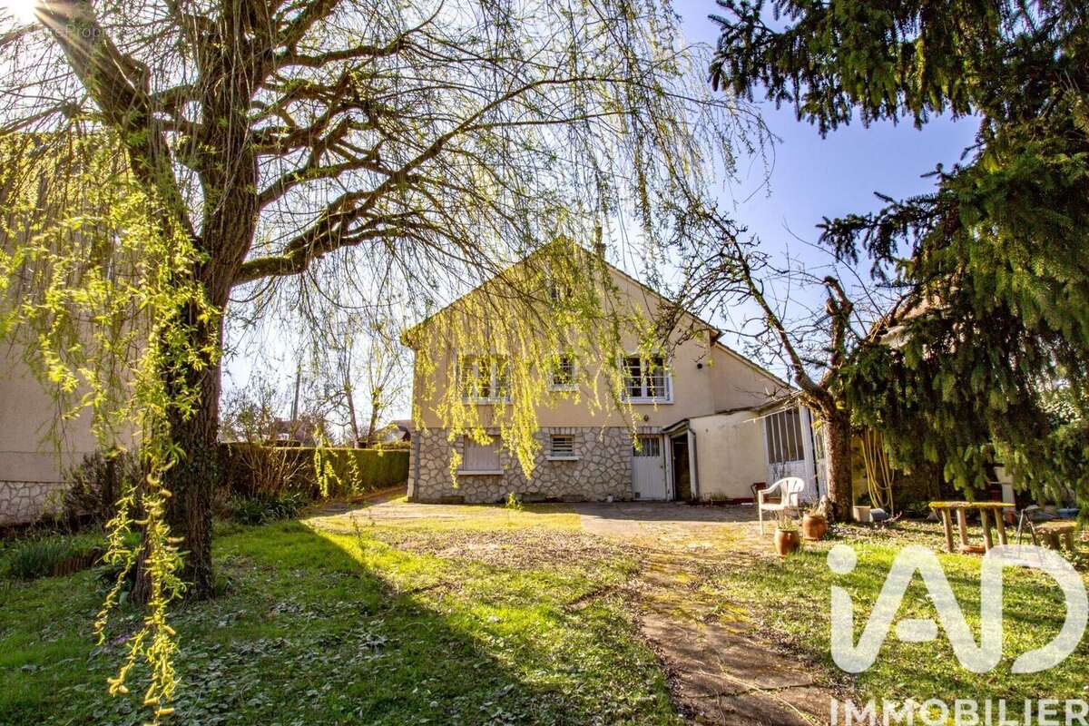 Photo 3 - Maison à AMILLY