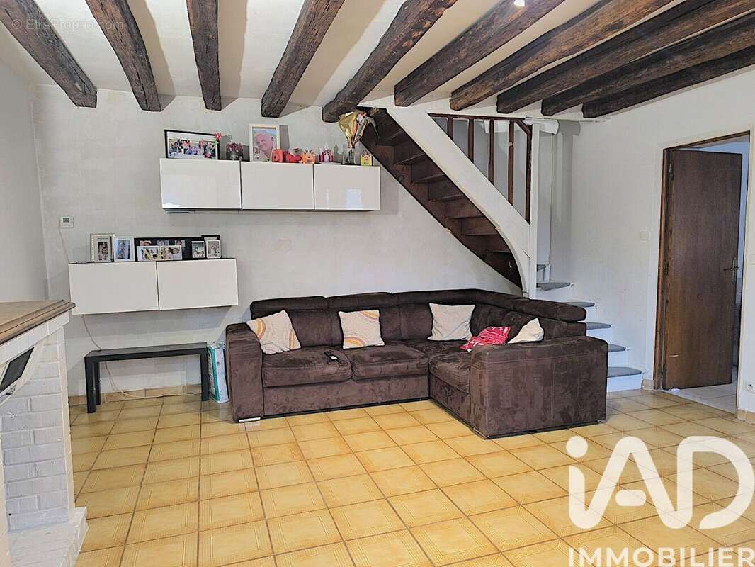 Photo 4 - Maison à LA CELLE-SUR-MORIN