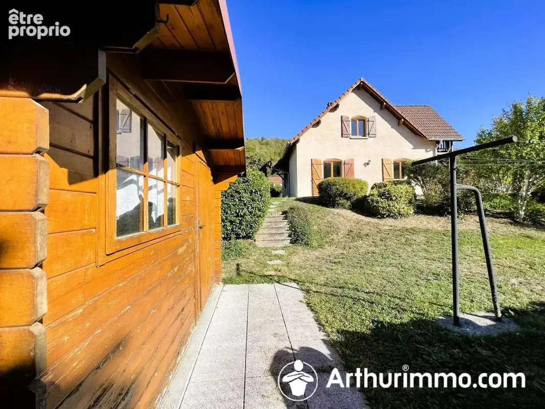 Maison familiale, 4 chambres, sous sol, terrain 14ares, sans travaux. - photo 8