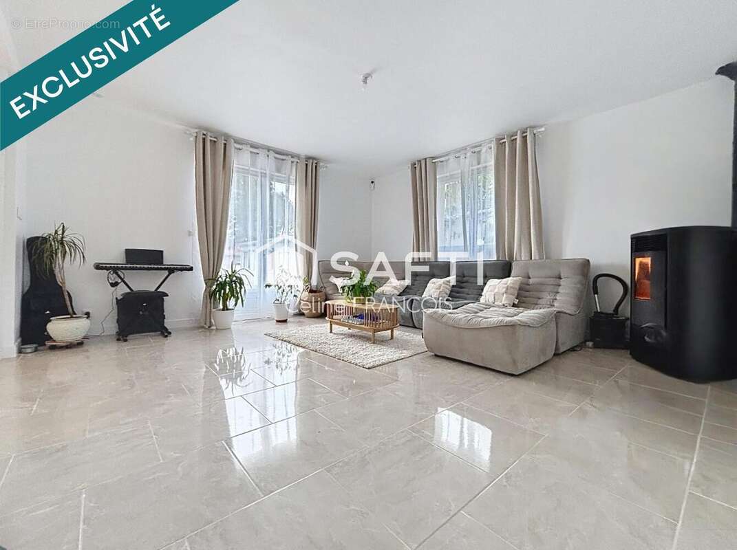 Maison 166 m² à Peronne  - photo 4