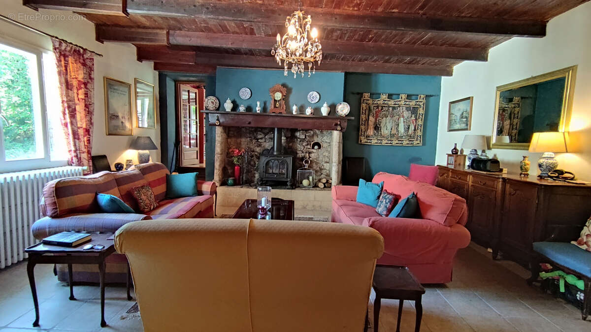 Maison à BAGAT-EN-QUERCY