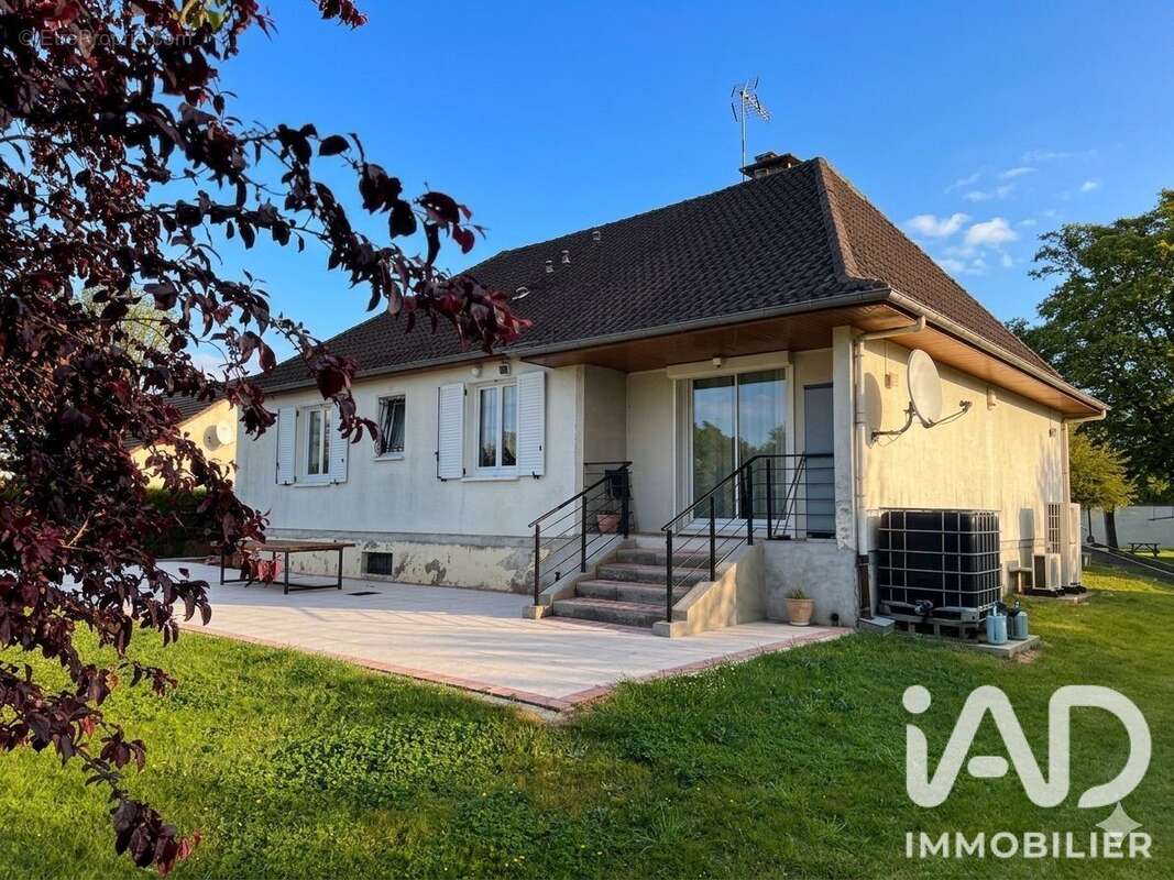 Photo 2 - Maison à BEAUVAIS
