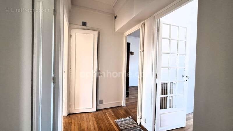 Appartement à IVRY-SUR-SEINE
