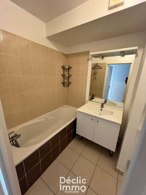 Appartement T4 à Vannes (56000) - Quartier calme - photo 4