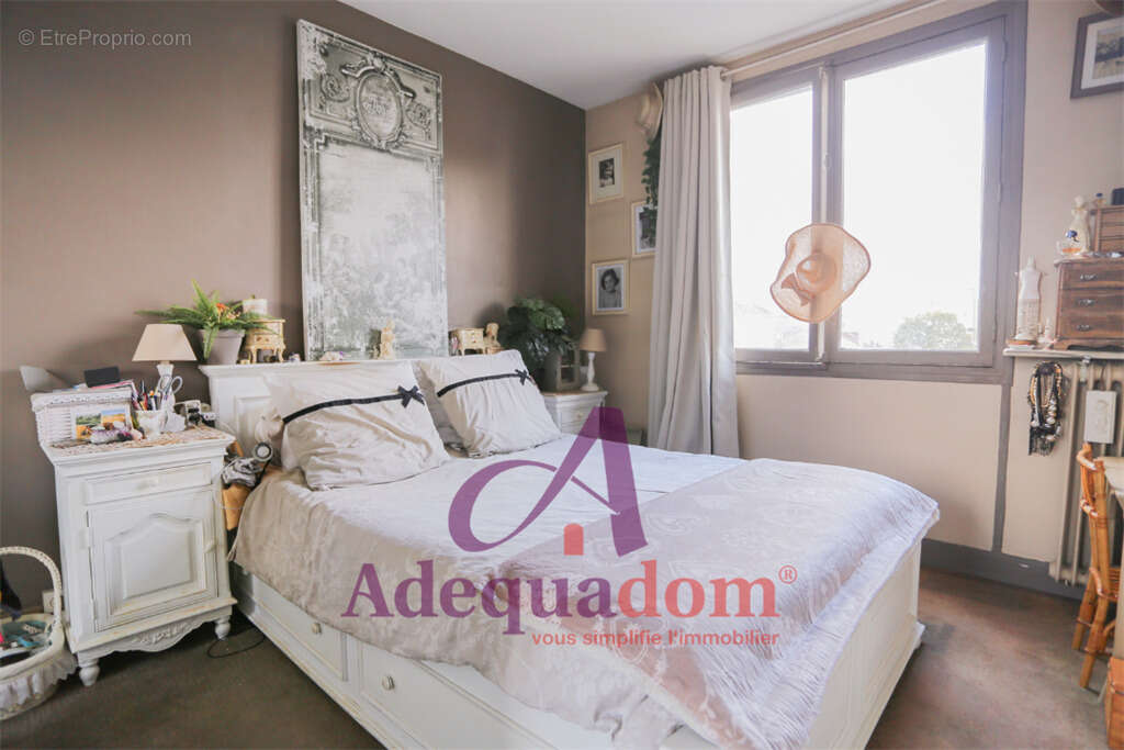 Appartement à BOIS-COLOMBES