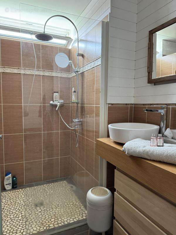 Appartement à CHAMPAGNE-AU-MONT-D'OR