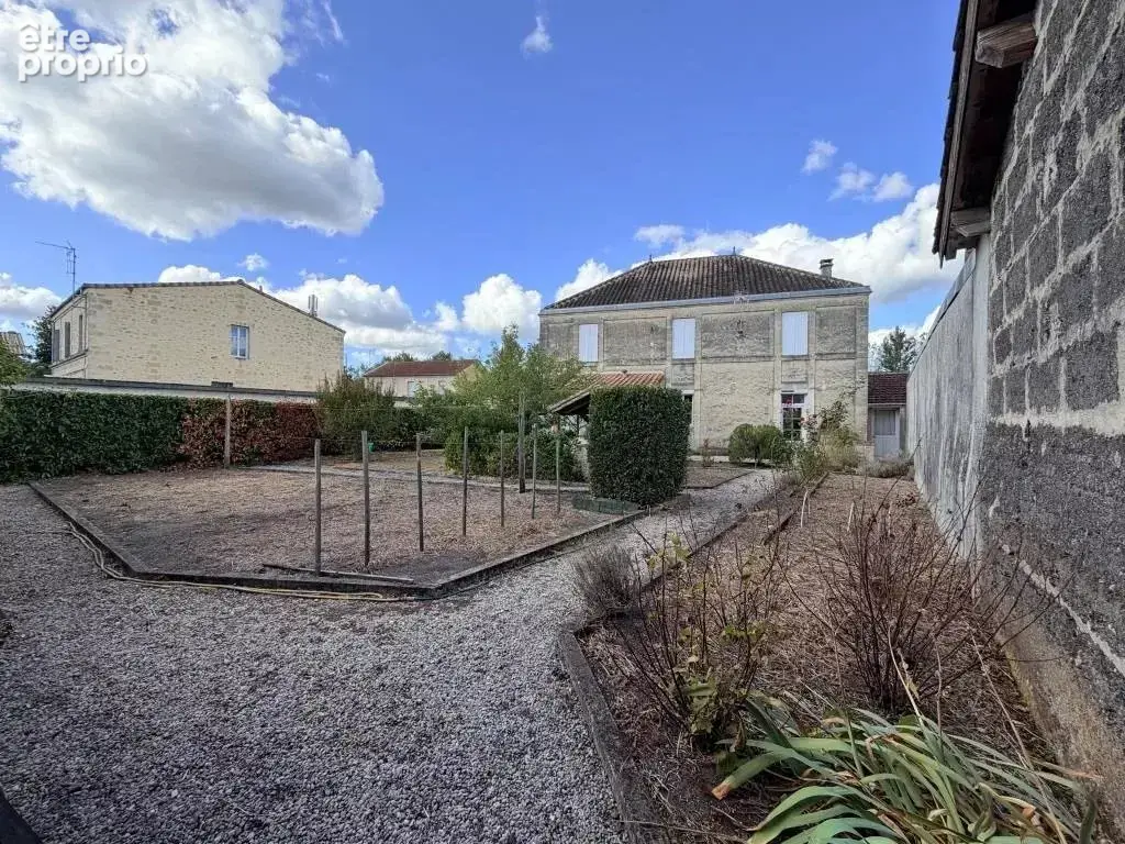 St yzan de soudiac maison 5 chambres - photo 23