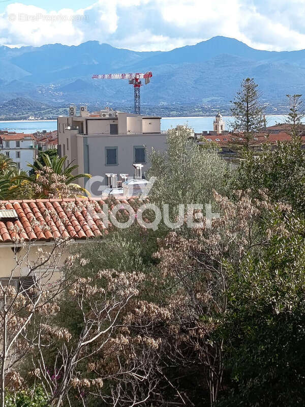 Appartement à AJACCIO