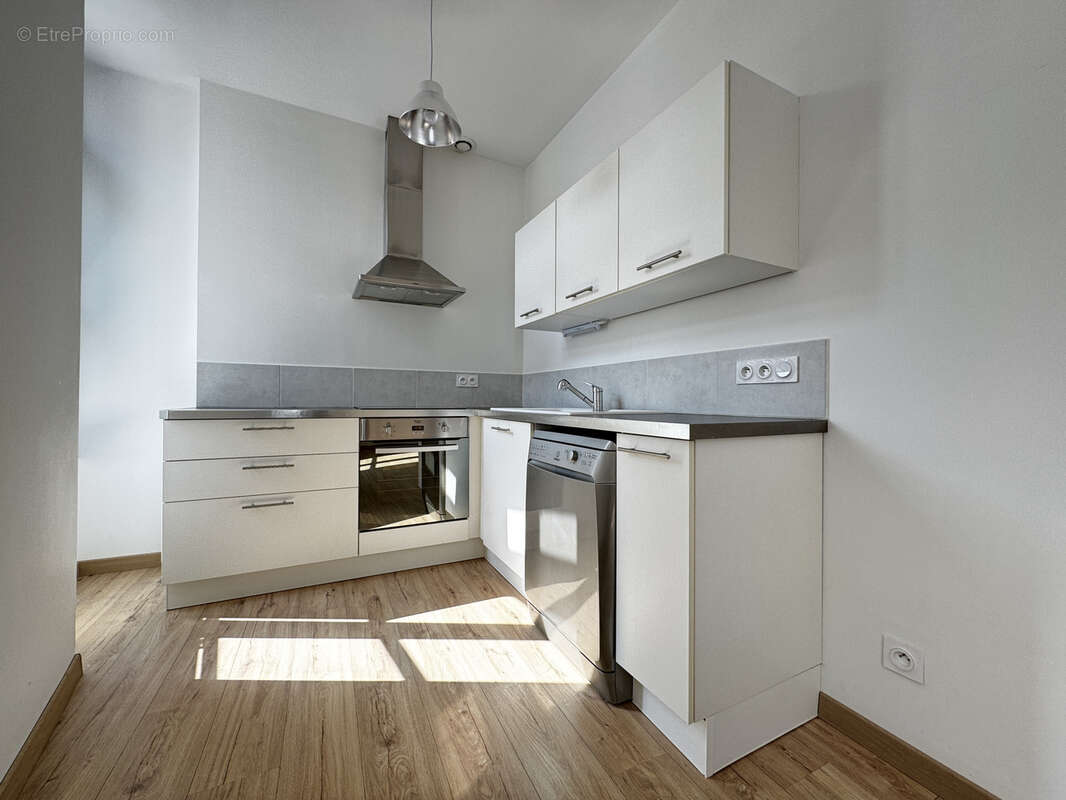 Maison à BARBEZIEUX-SAINT-HILAIRE