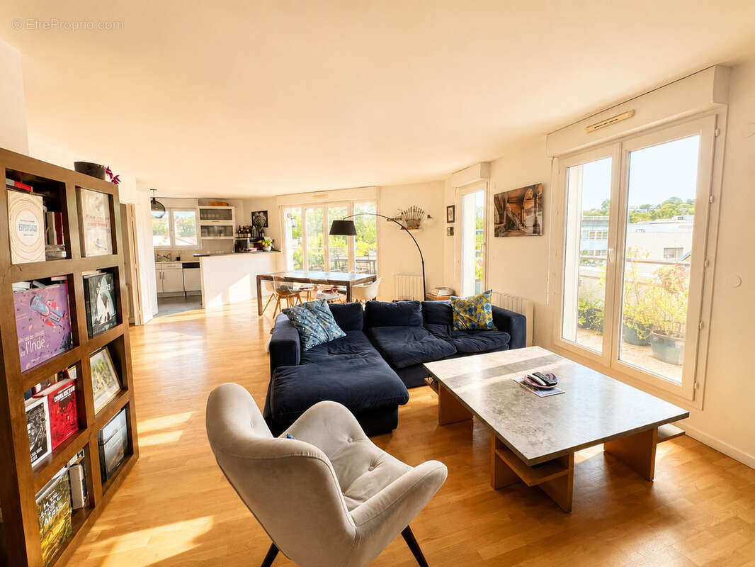 Appartement à ISSY-LES-MOULINEAUX