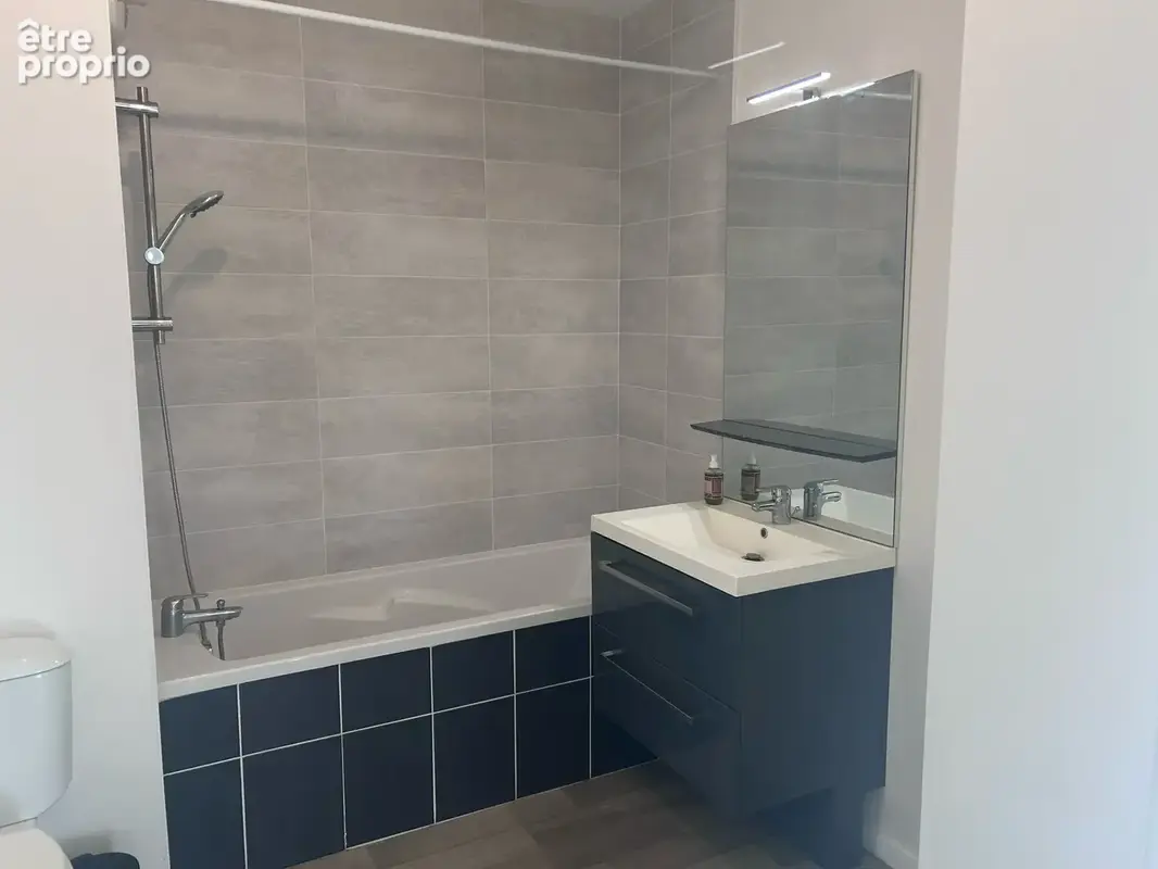 T2 récent de 45 m2 avec balcon & parking   idéal jeune actif ou investisseur - photo 4