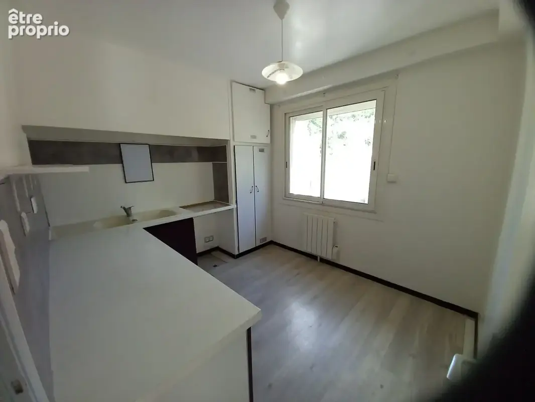 Ensemble Immobilier excellent état sur Lamalou - photo 25