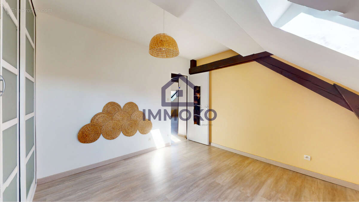 Appartement à HERICOURT