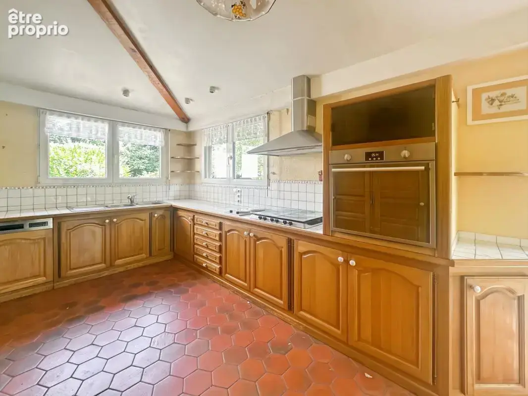 SAINT MARCEL LES VALENCE - Maison de 211 m² sur 2734m² constructible - photo 5
