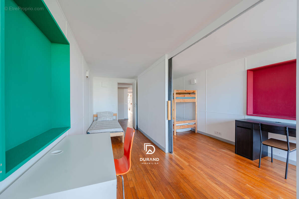 Appartement à MARSEILLE-8E