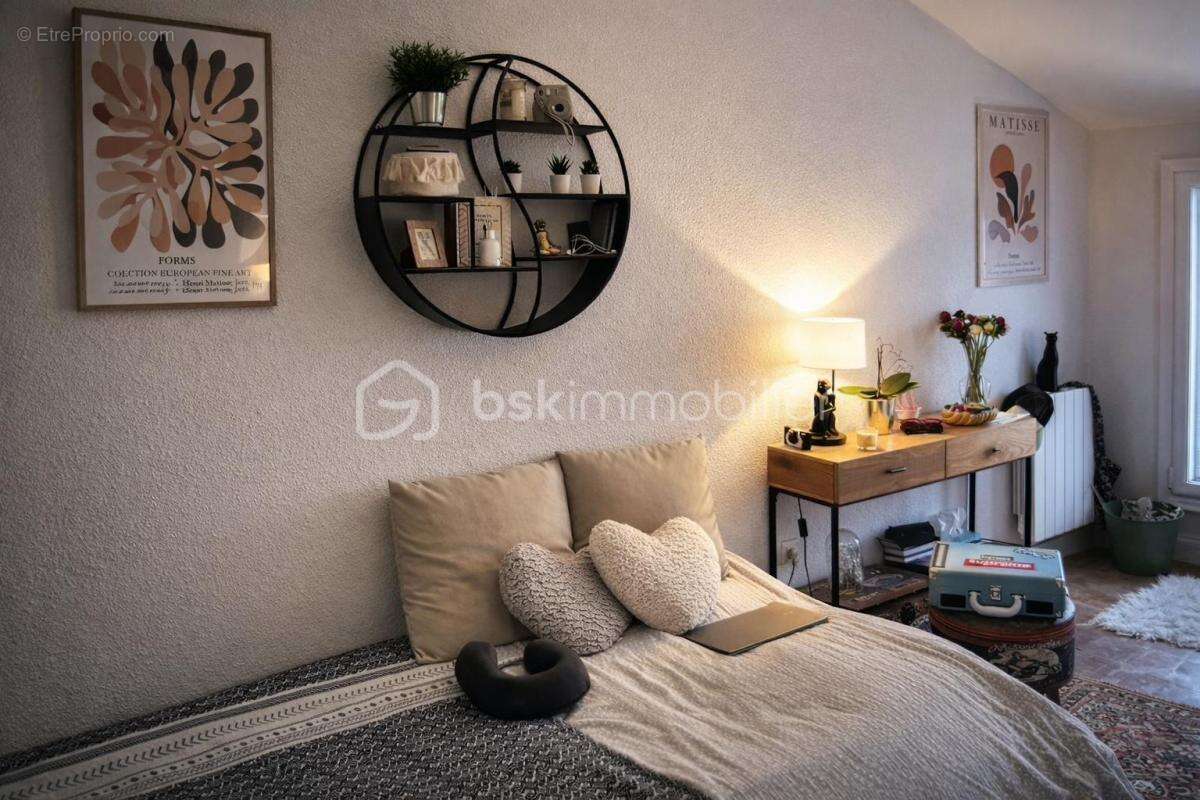 Maison familiale lumineuse avec terrasse – Quartier calme et recherché - photo 9