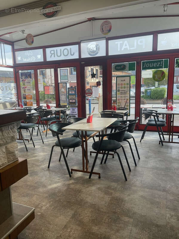 Commerce à YERVILLE