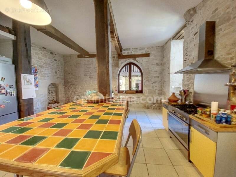 Maison à BRUYERES-ET-MONTBERAULT