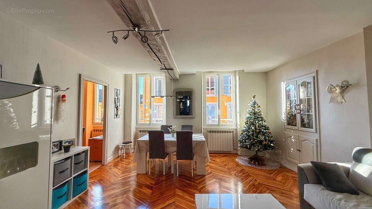 Appartement à VOIRON