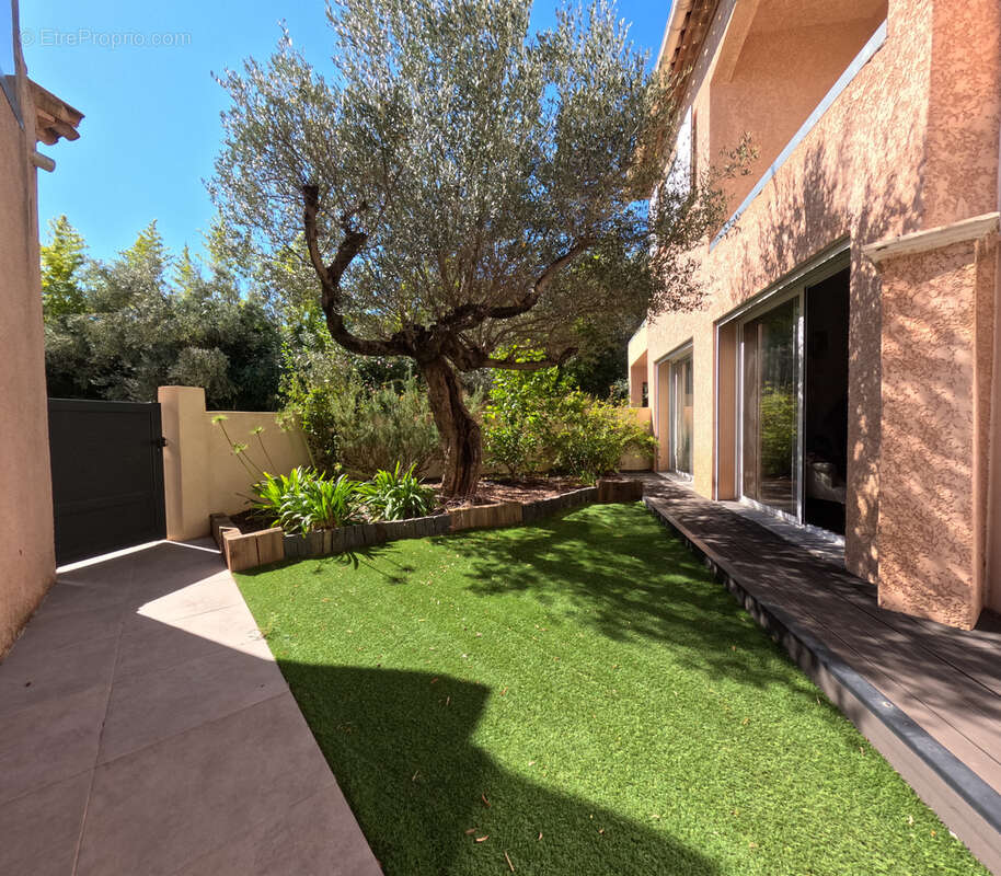 Maison à LA FARLEDE